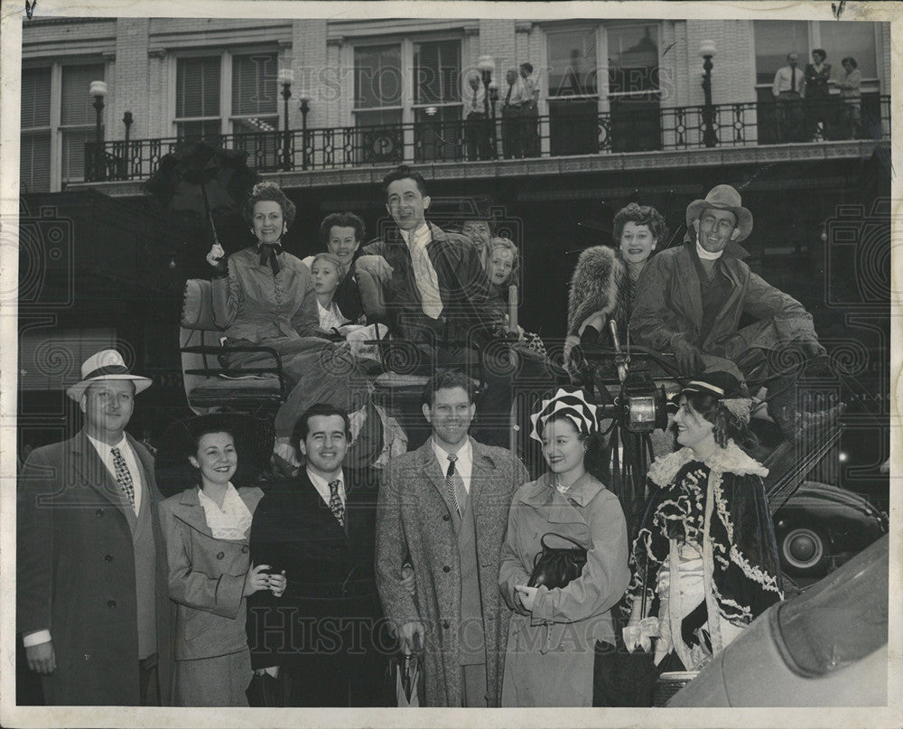 1947 Press Photo Central City opera Operatic contours - Historic Images