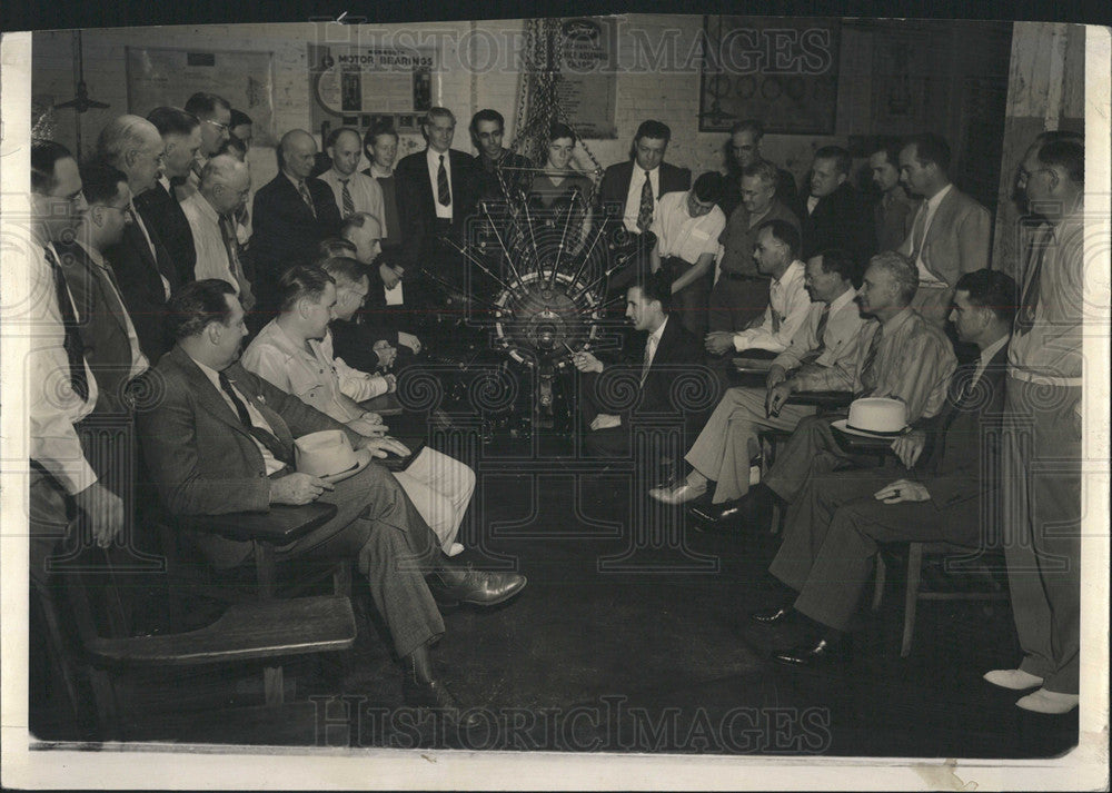 1940 Press Photo Airplane Motor Instruction Denver - Historic Images