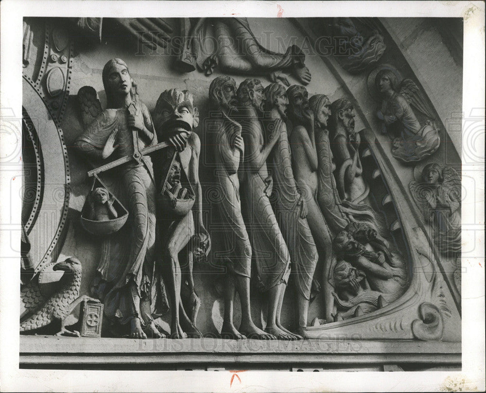 1951 Press Photo ABBEY CHURCH VEZELAY FRANCE - Historic Images