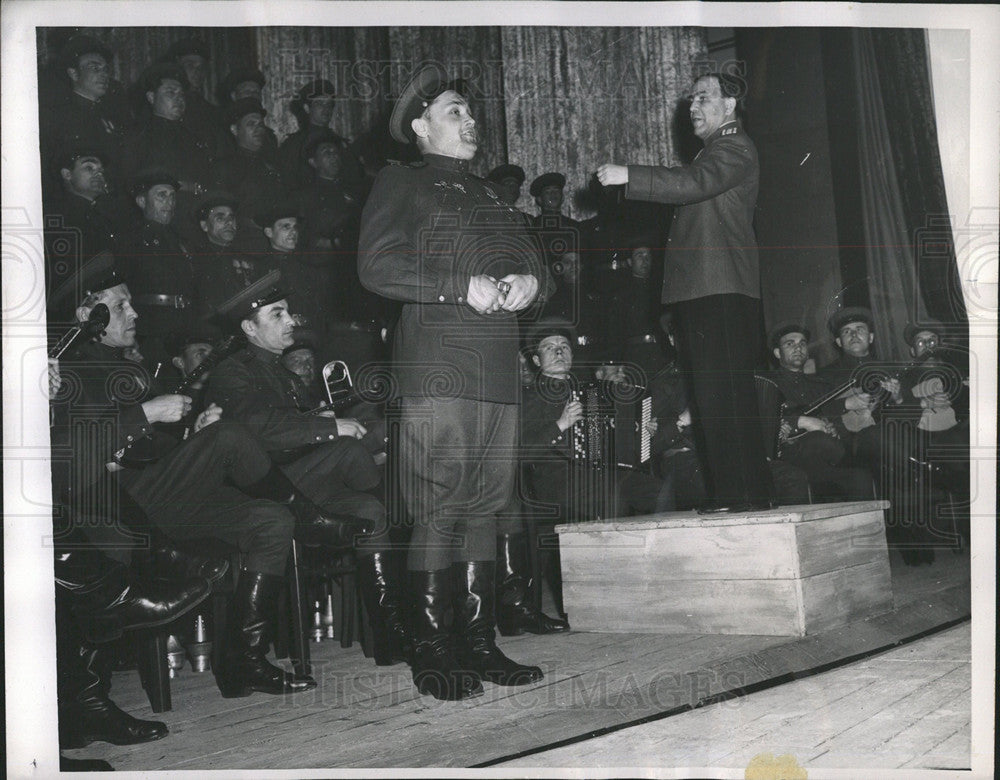 1947 Press Photo Russian Army of Occupation Berlin - Historic Images