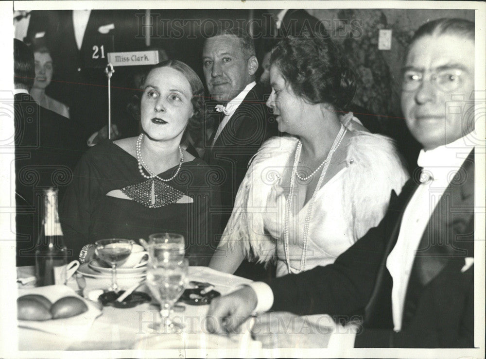 1935 Press Photo Mrs. Ogden Mills and Mrs.H.F Dupont - Historic Images