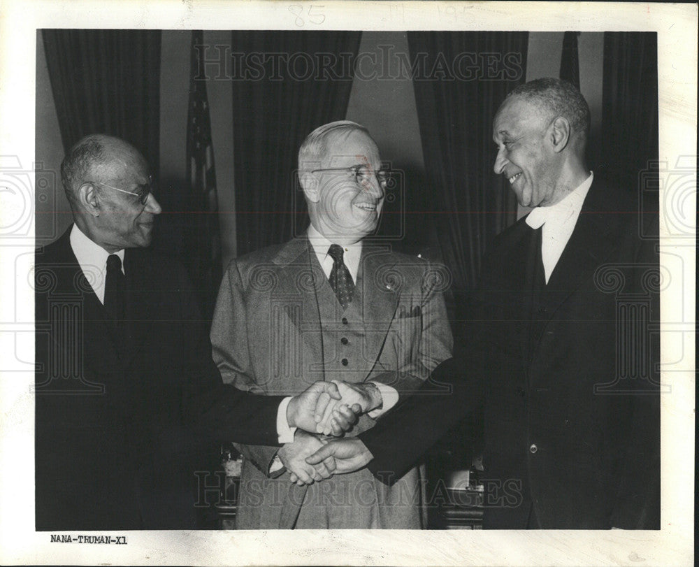 1972 Press Photo Jackson and Mays Talk with Truman - Historic Images