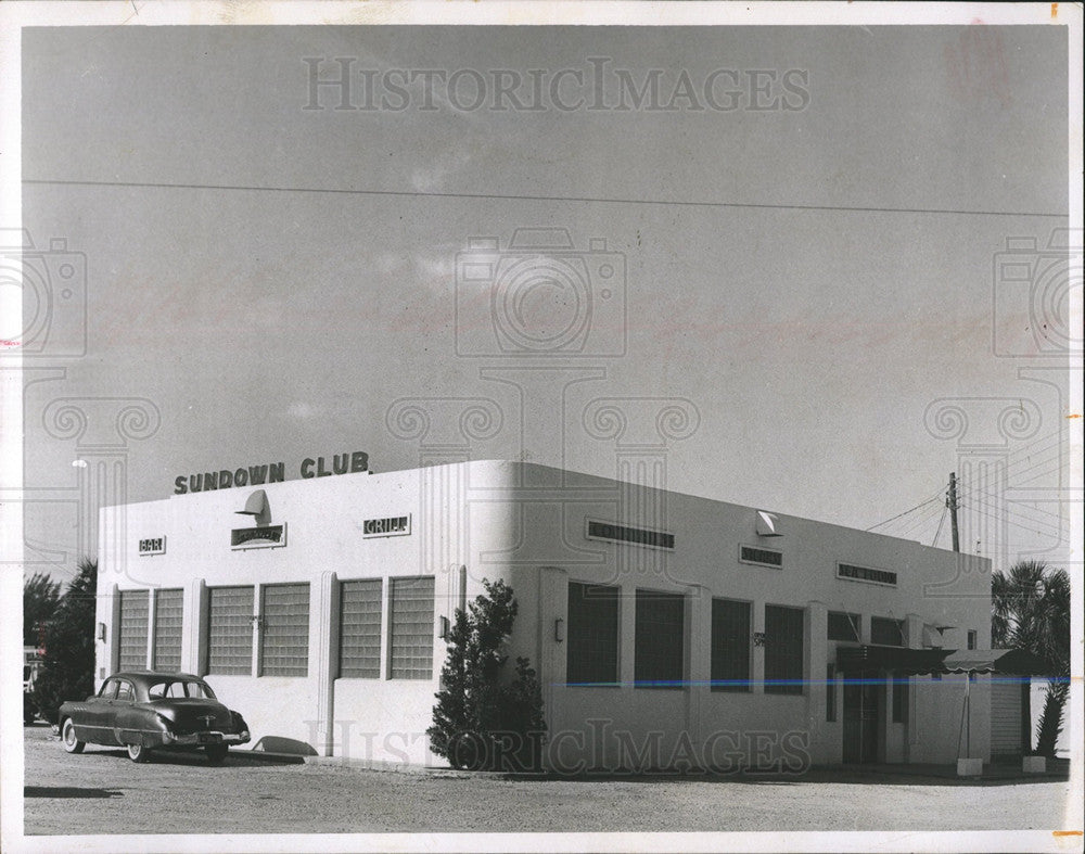 1956 Press Photo Sundown Club - Historic Images