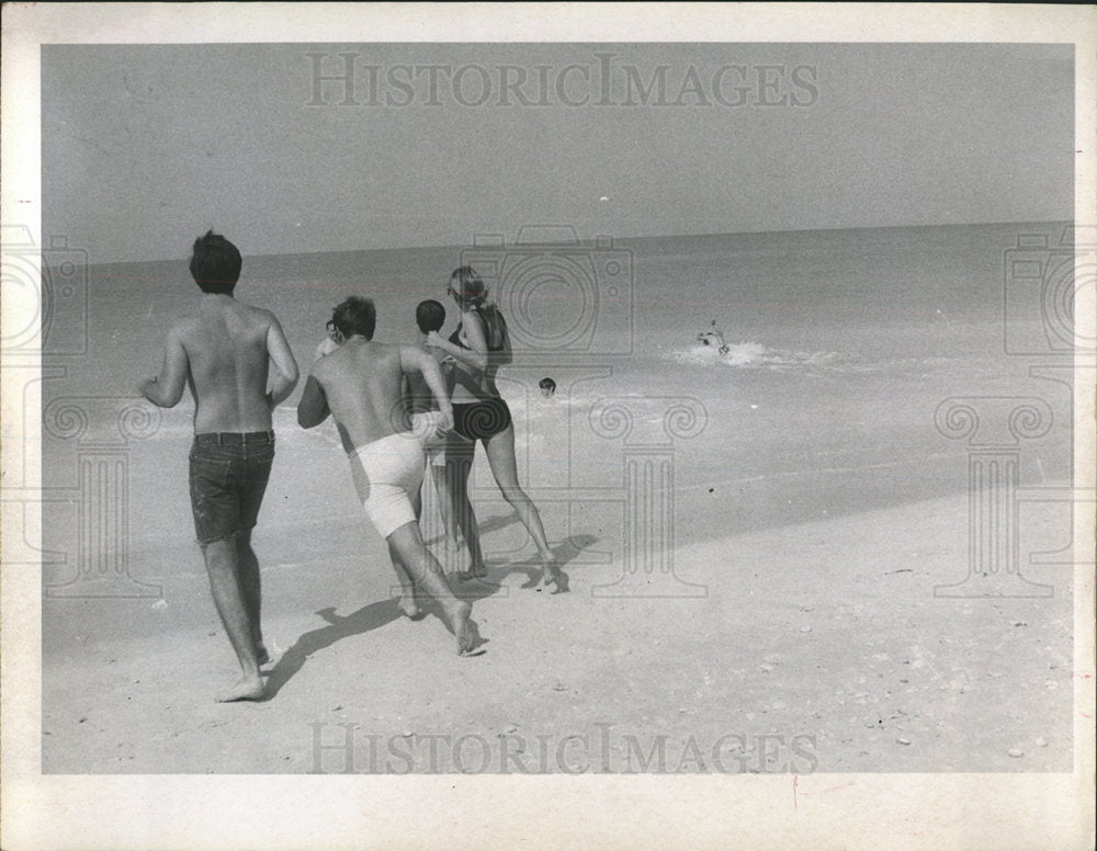 1970 Press Photo Dunedin beach on Honeymoon Island - Historic Images