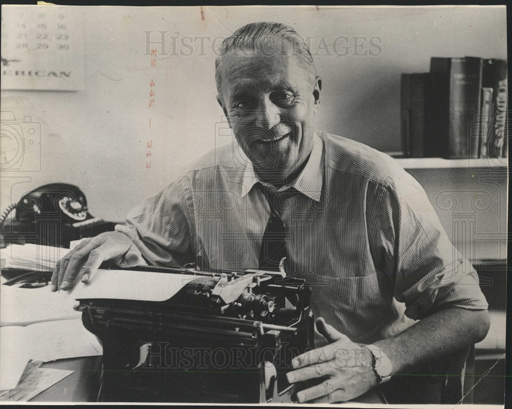 1961 Press Photo Journalist Marquis Childs - Historic Images