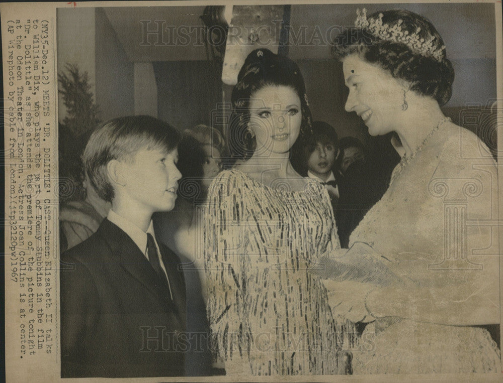 1967 Press Photo Queen Elizabeth II William Dix Collins - Historic Images