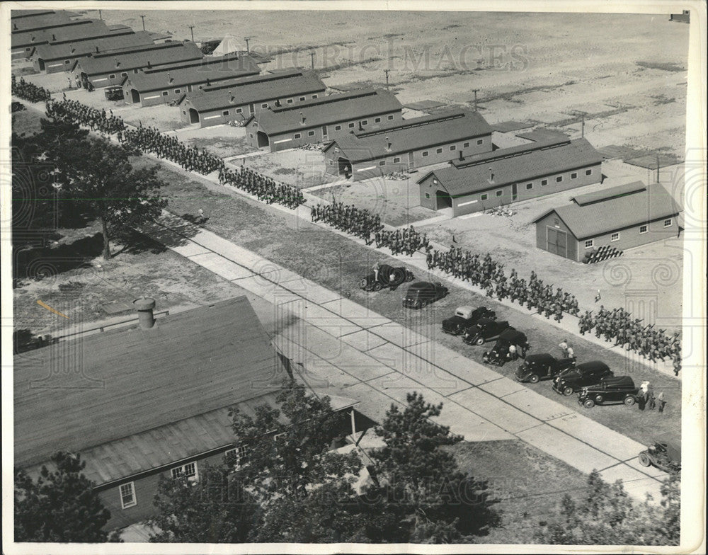 1955 Press Photo Pine Camp Troops Arriving Training - Historic Images