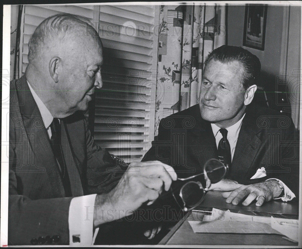 1961 Press Photo Gov. Nelson Rockfeller Pres Eisenhower - Historic Images