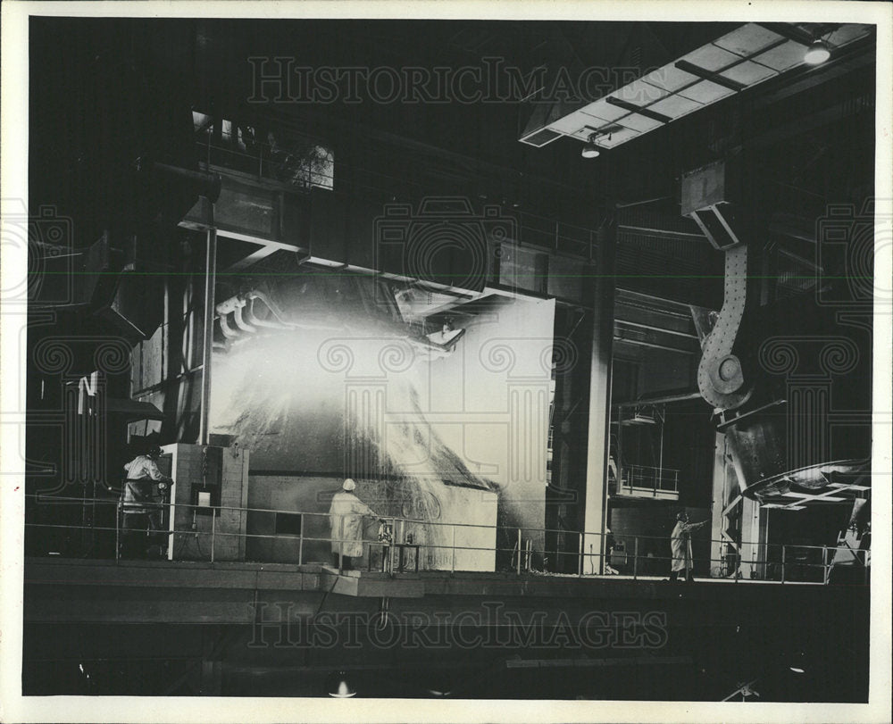 1964 Press Photo Oxygen Furnace Boosts Steel Production - Historic Images