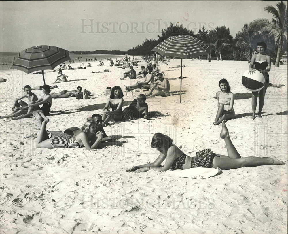 1957 Press Photo BLANCO PUBLIC BEACH - Historic Images