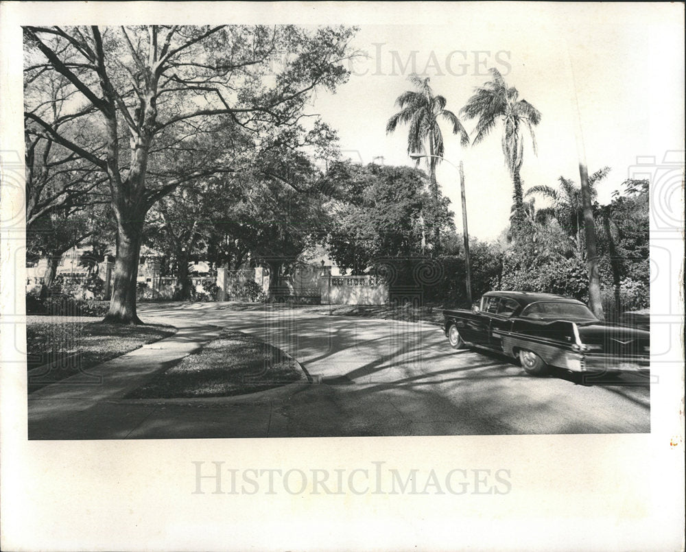 1974 Press Photo Druid Road Bridge Controversy - Historic Images