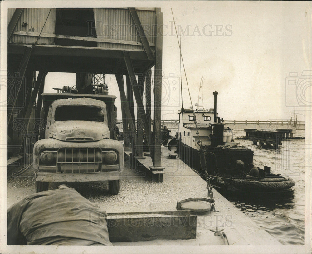 1955 Press Photo concrete plant truck Run State Harbor - Historic Images