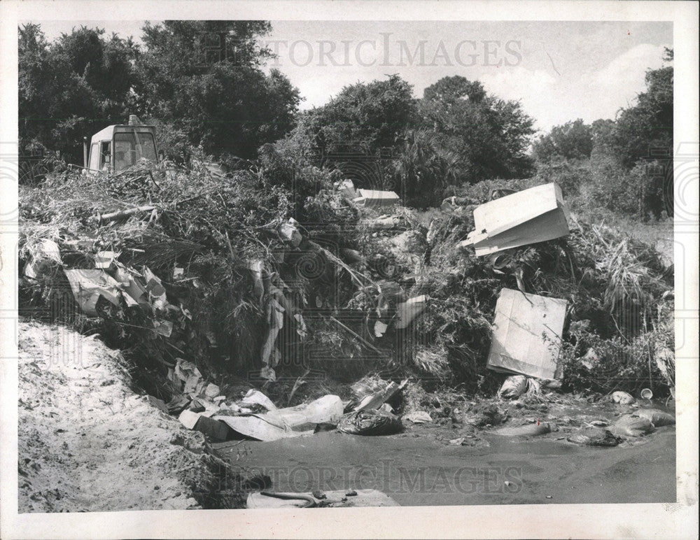 1970 Press Photo Illegal Trash Dump/Bradenton/Florida - Historic Images