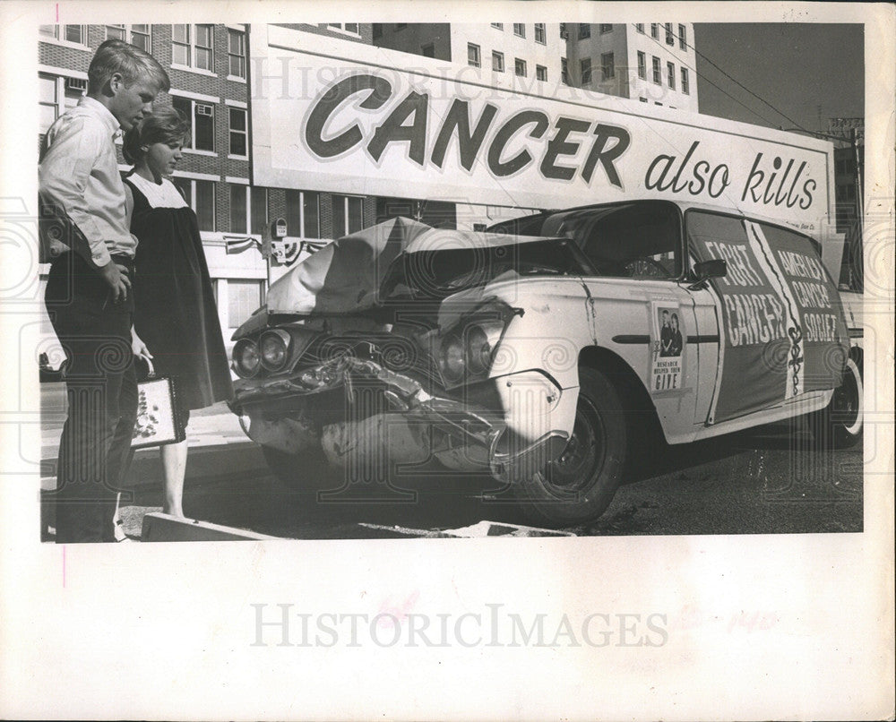 1967 Press Photo Candy Moran Cancer Crusade Car Chicago - Historic Images