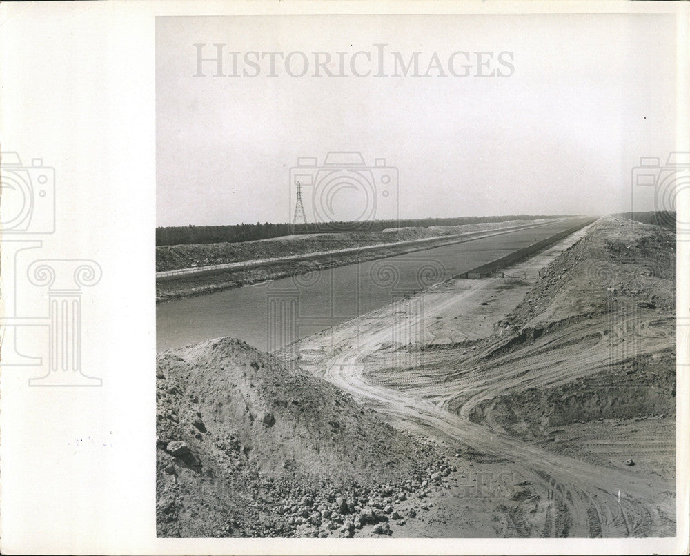 1966 Press Photo CF Barge Canal West - Historic Images