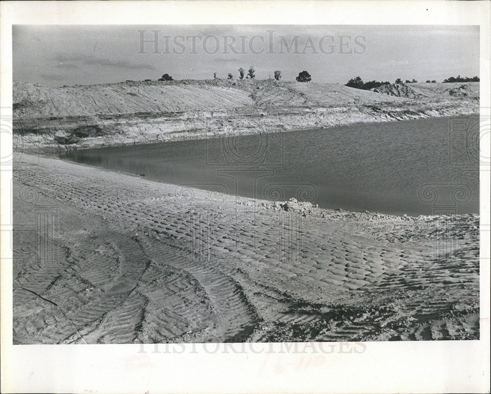 1967 Press Photo Spillway primary target Critics City - Historic Images