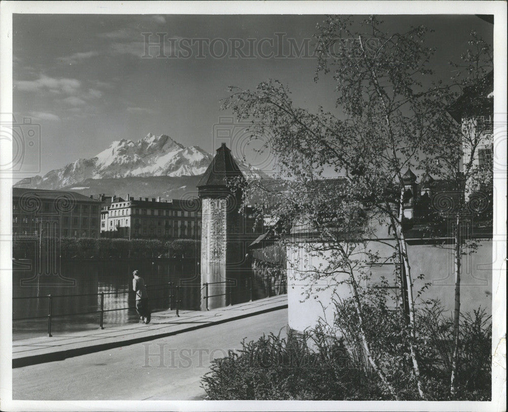 1985 Press Photo Kapellbeuecke Lucerne Bridge Swiss - Historic Images