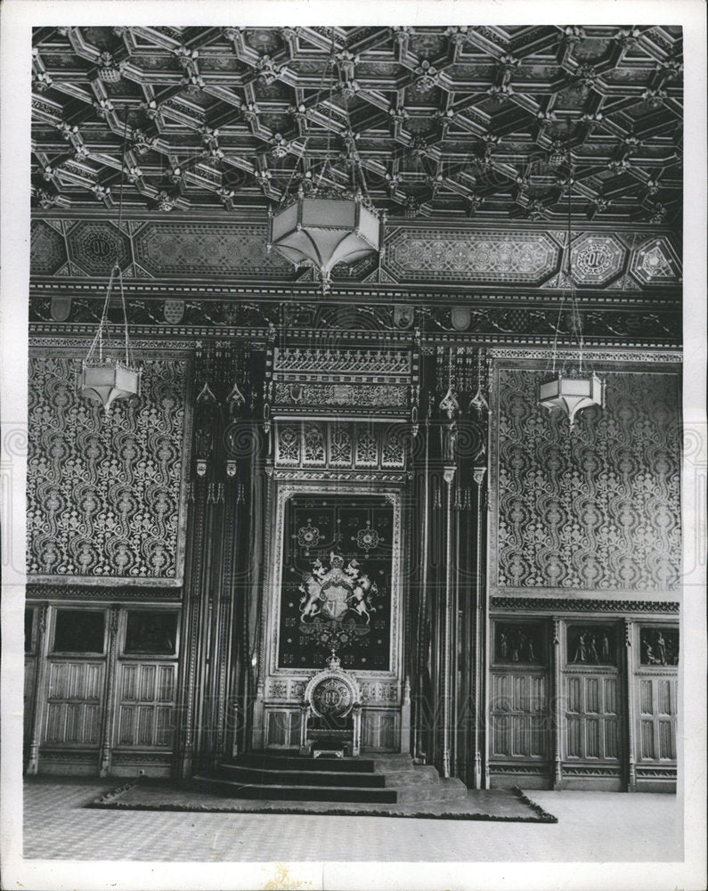 1952 Press Photo redecorated Queen Robing Room Palace - Historic Images