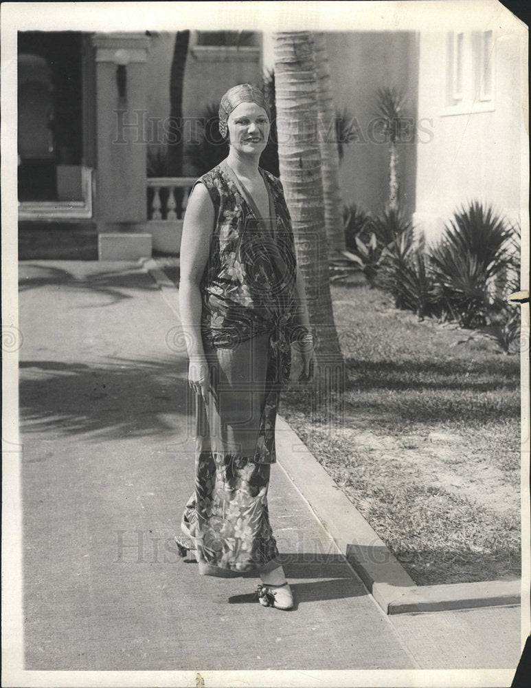 1930 Press Photo Nina Wilcox Putnam American Writer - Historic Images