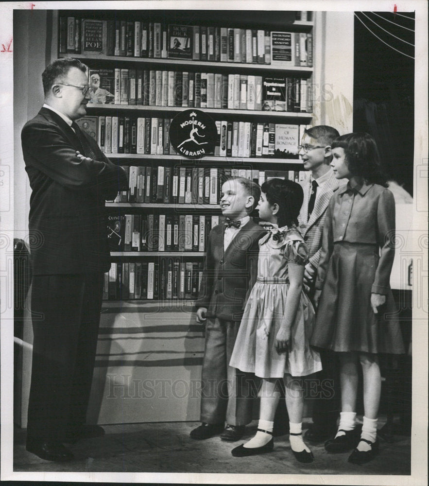 1956 Press Photo Eastern Youngsters CBS TV Quiz Program - Historic Images