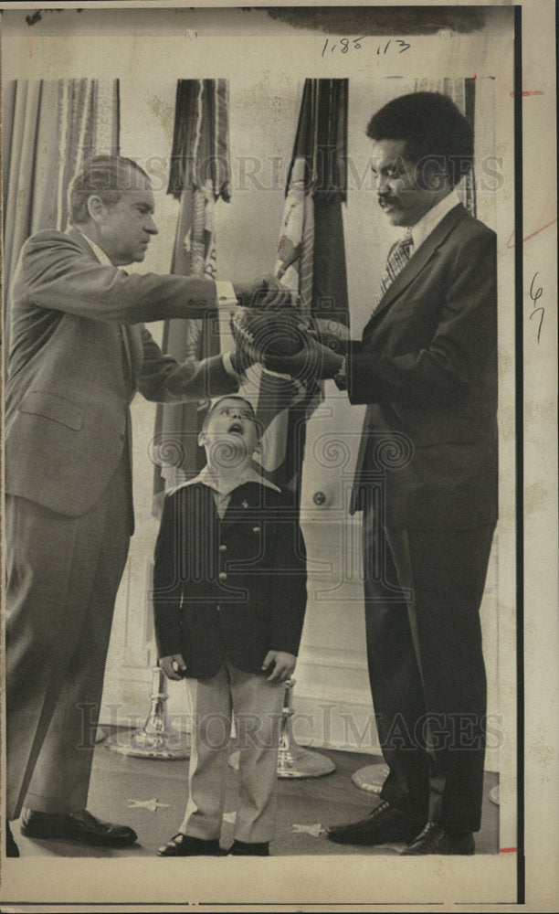 1972 Press Photo President Richard Nixon Kevin Heald - Historic Images