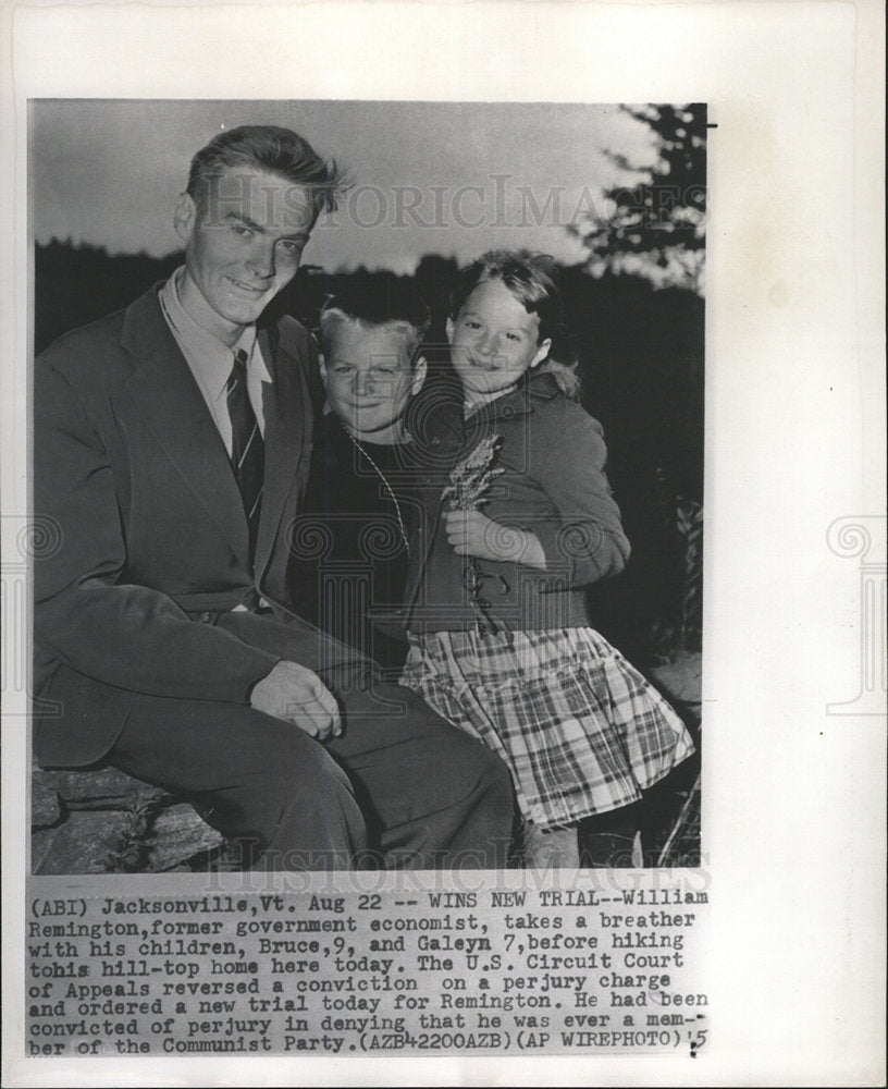 1951 Press Photo WILLIAM REMINGTON GOVERNMENT ECONOMIST - Historic Images