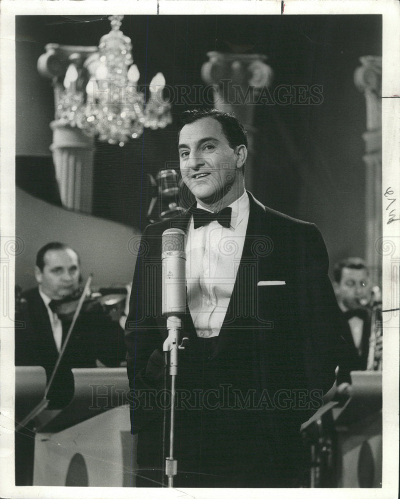 1960 Press Photo Deerfield Story Comedian Danny Thomas - Historic Images