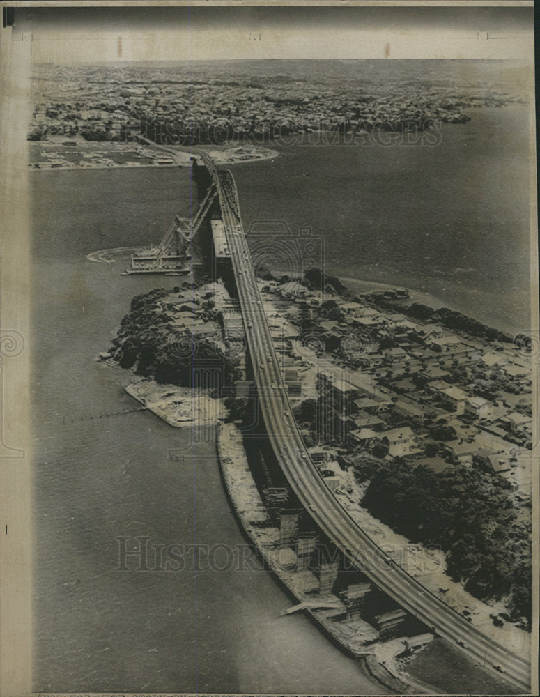 1968 Press Photo Auckland Harbor New Zealand Bridges - Historic Images