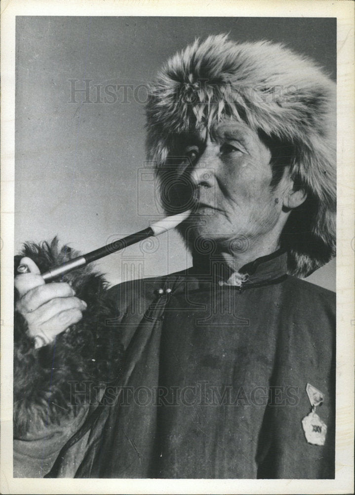 1966 Press Photo Mongol Herdsman Fur Aimak Region Dress - Historic Images