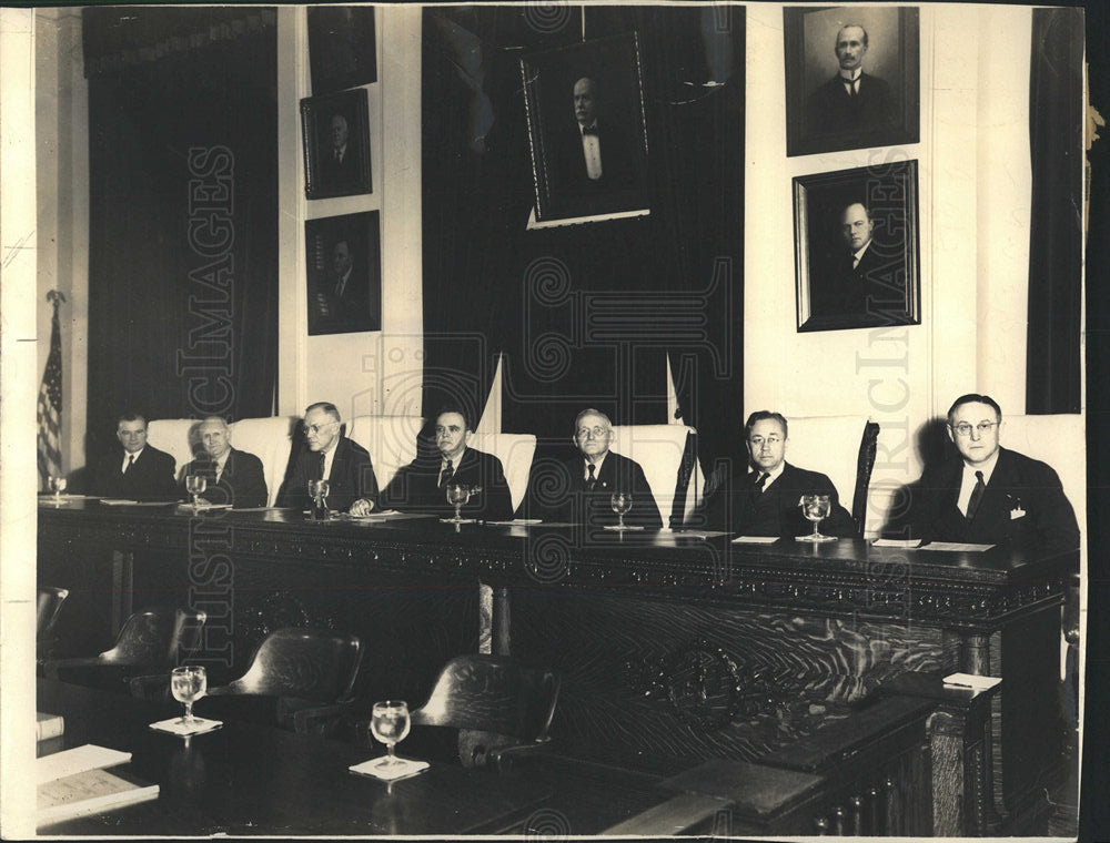 1945 Press Photo Supreme Court Chamber of Judges Mich - Historic Images