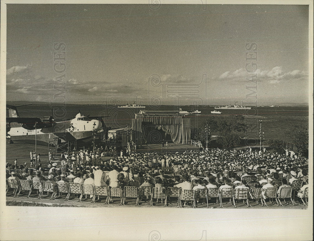 Press Photo Ed Sullivan Show In Cuba - Historic Images