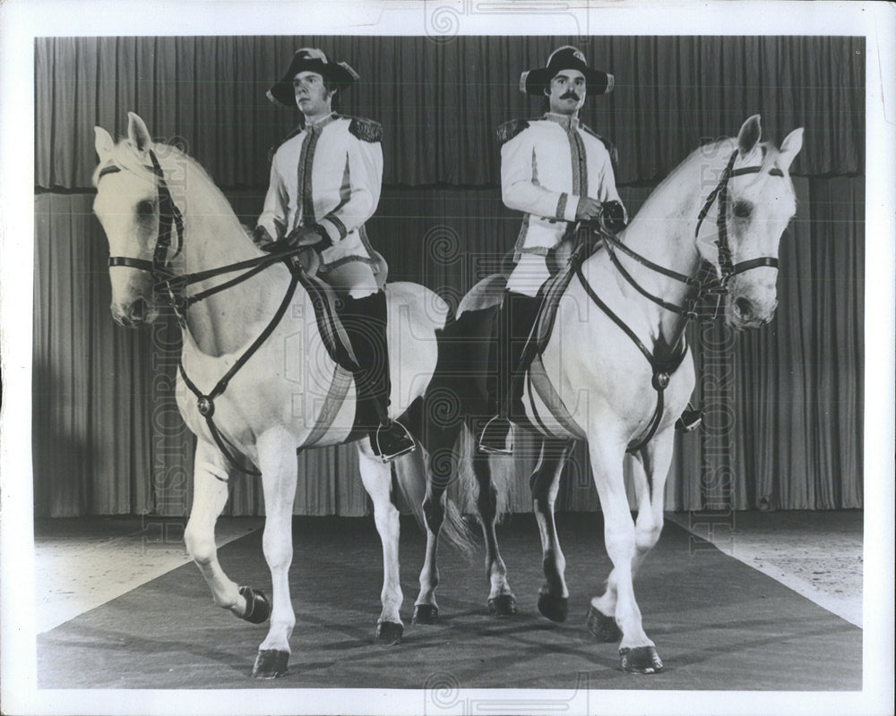 1975 Press Photo Royal Lipizzan Stallion Show - Historic Images