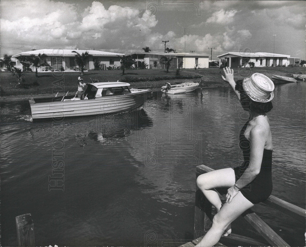 Press Photo waterfront Port Charlotte - Historic Images