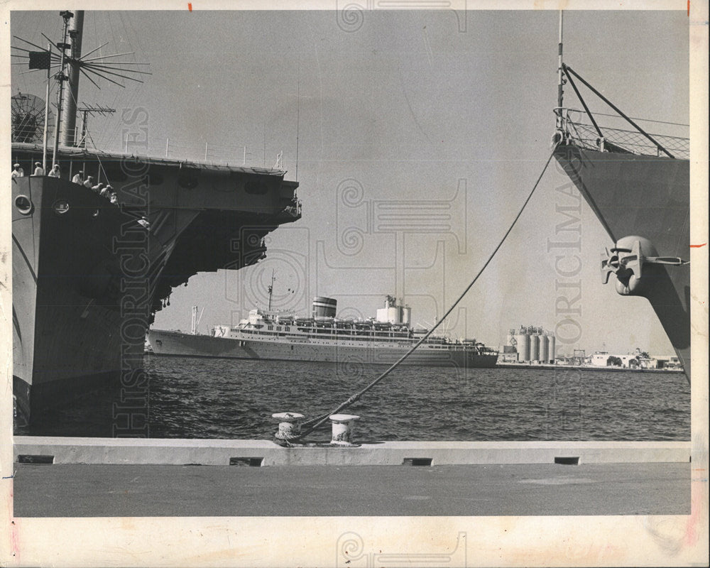 1969 Press Photo Port Everglades Floridians Caribbean - Historic Images