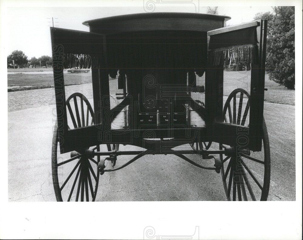 1983 Press Photo Fred Kenfield Horse Drawn Carriage - Historic Images