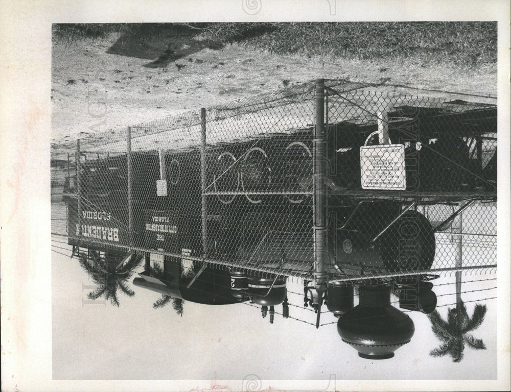 1968 Press Photo Locomotive Bradenton Waterfront - Historic Images