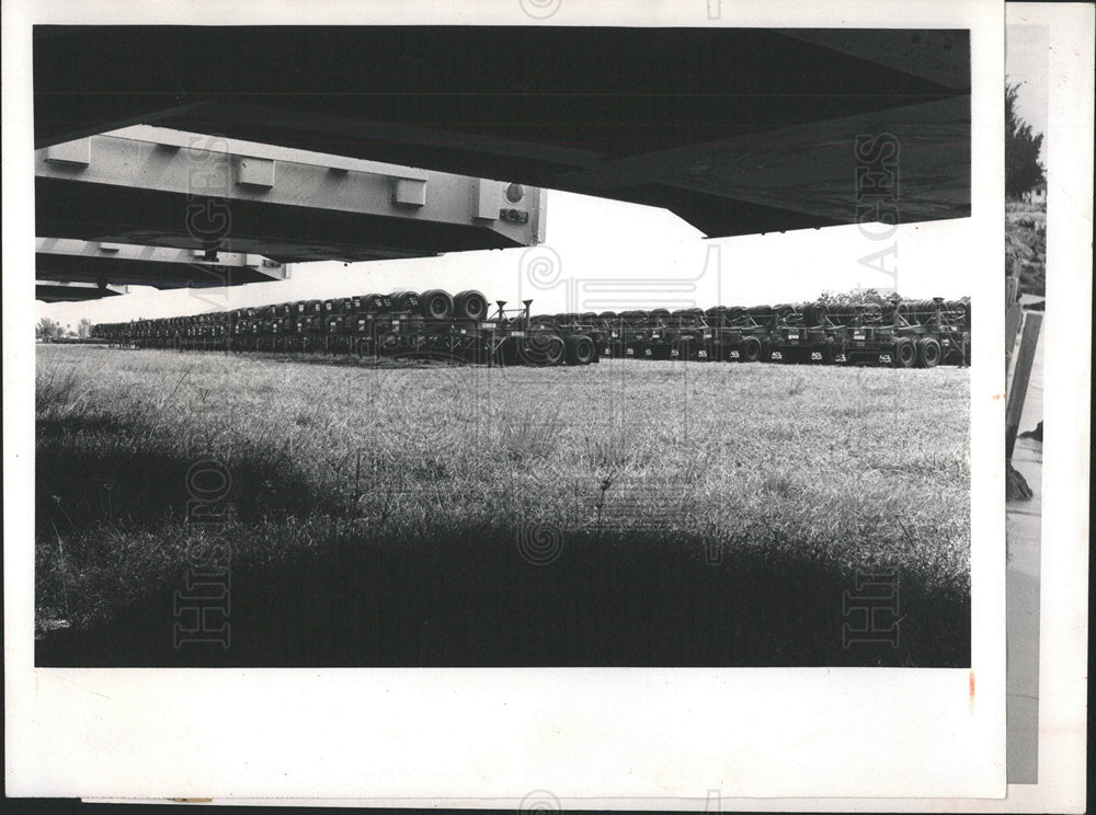 1964 Press Photo Bradenton Beach Rock Dumping Gulf Dr - Historic Images