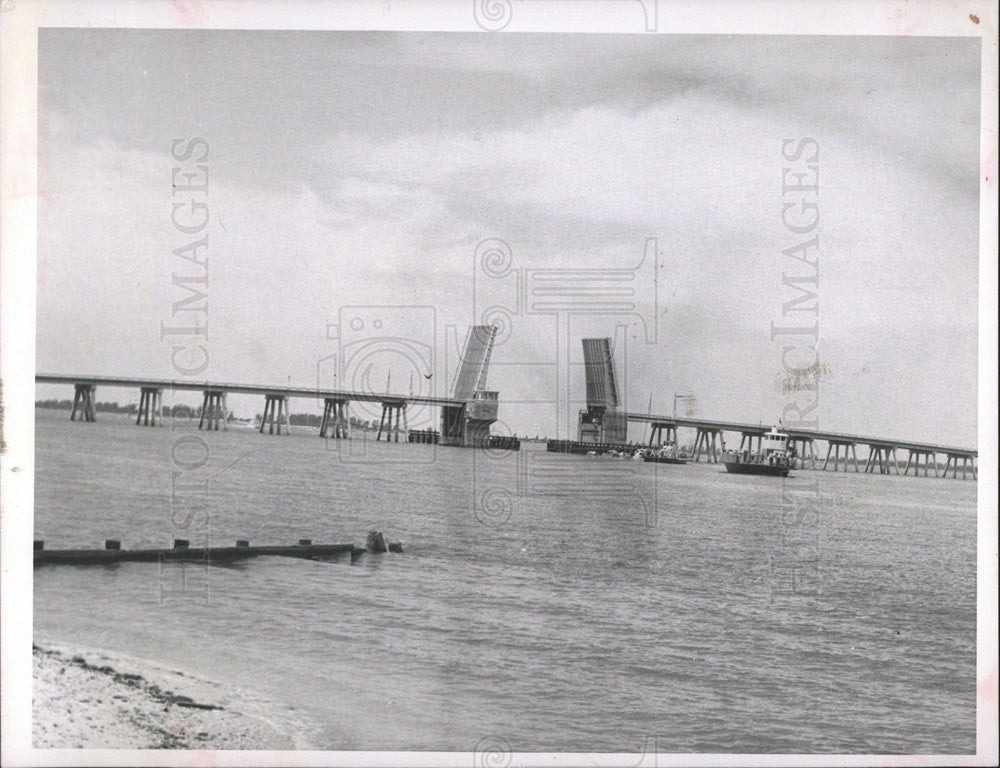 1963 Press Photo Sanibel-Punta Rassa Causeway Bridge - Historic Images