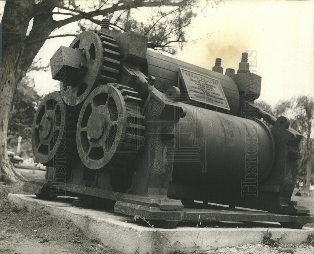 1957 Press Photo Sugar Mill Press in Bradenton Florida - Historic Images