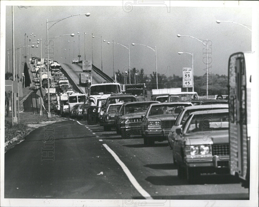 1977 Press Photo One-Way Pairing Not Effective - Historic Images