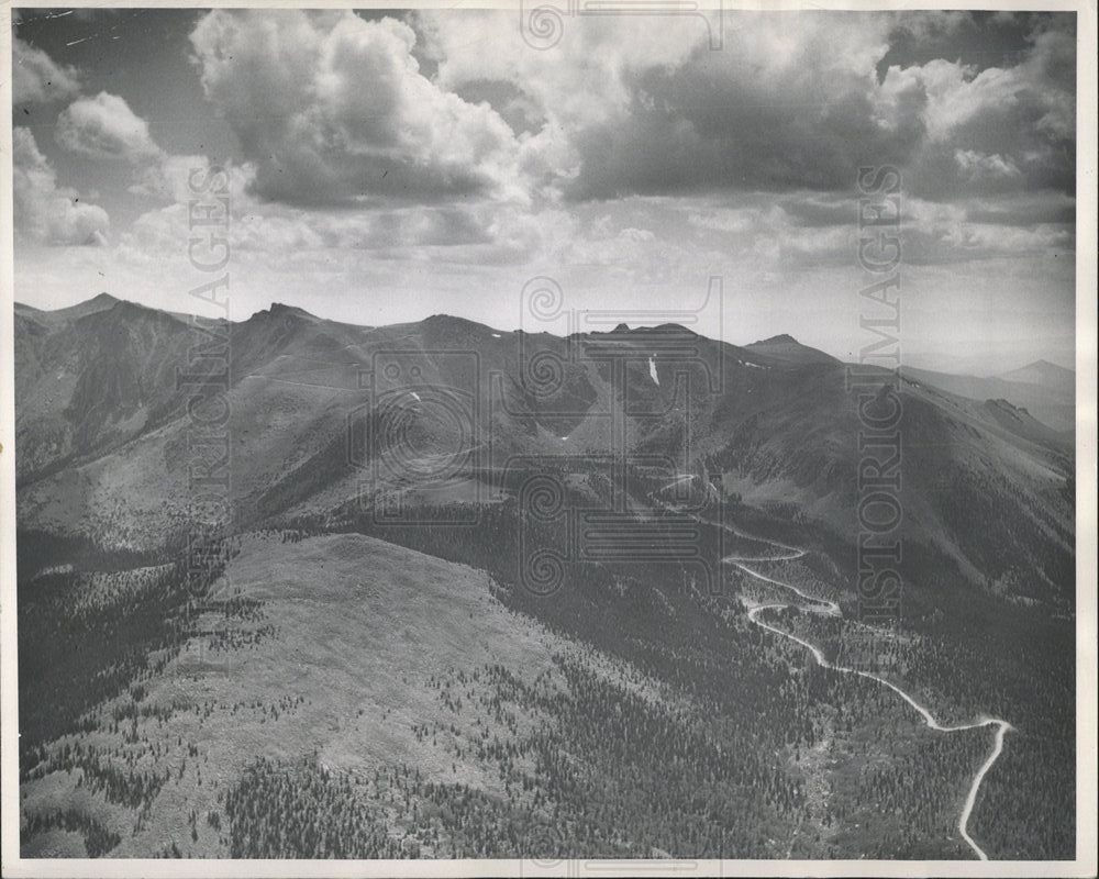 1948 Press Photo Glen Cove Pike&#39;s Peak Auto Highway - Historic Images