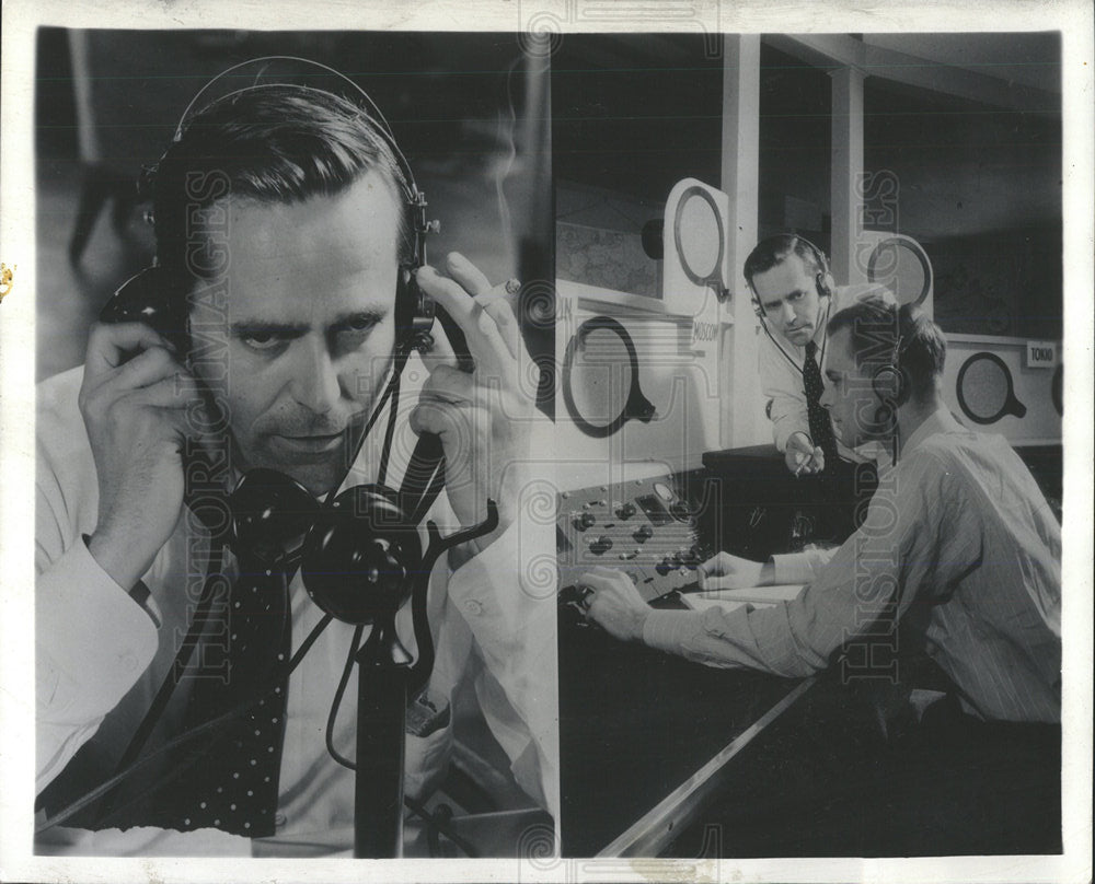 1941 Press Photo News Reporter Jules Van Item - Historic Images