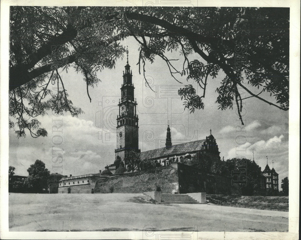 Press Photo Czestochowa,Poland Bombed By Germans - Historic Images