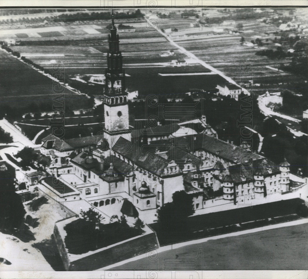 1939 Press Photo Polish Shrine Jasna Gora Czestochowa - Historic Images