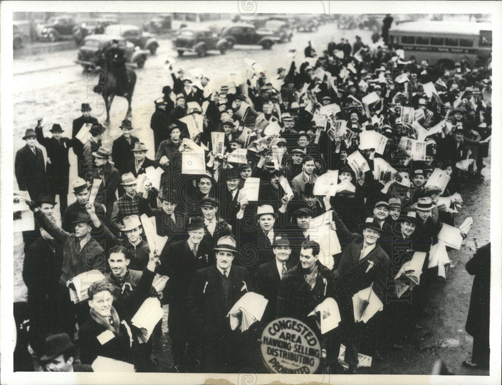 1938 Press Photo Demonstrators Detroit Ford CIO Members - Historic Images