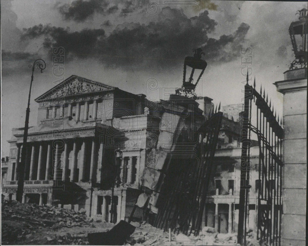 Press Photo Poland Cities Warsaw Building Scott Theater - Historic Images