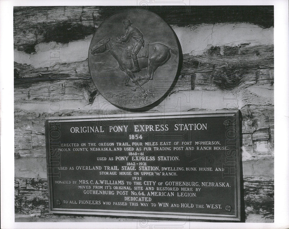 1960 Press Photo Monument Pony Express/Nebraska - Historic Images