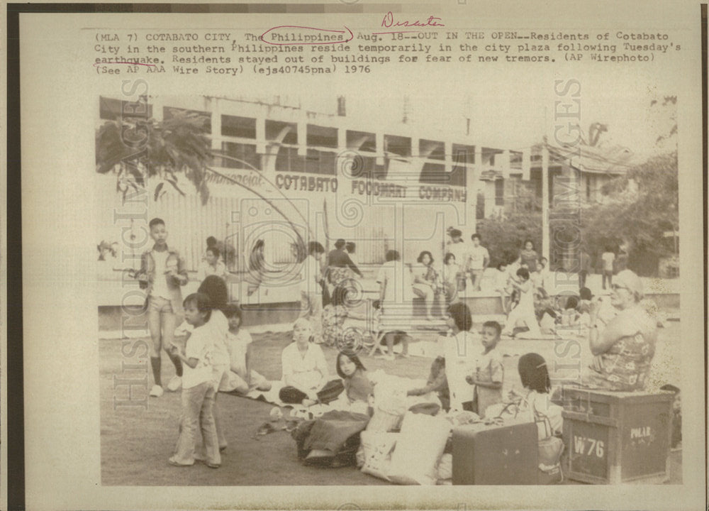 1976 Press Photo Philippines Hit By Earthquake - Historic Images