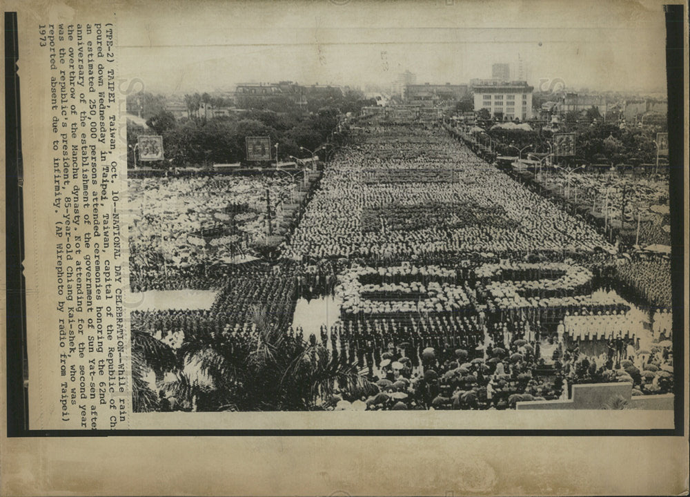 1973 Press Photo Sun Yat-sen Ceremony 250,000 People - Historic Images