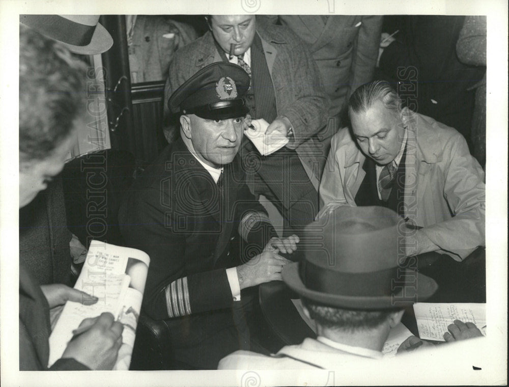 1938 Press Photo Capetian Carl Steinbeck  American York - Historic Images